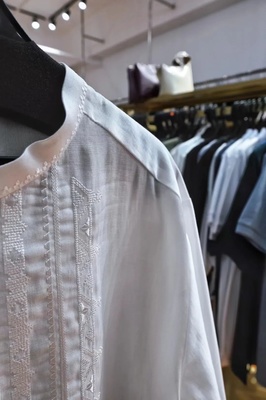 &ldquo;美女企業(yè)家&rdquo;變身時尚主播!金山這家寶藏服裝工廠店又火了